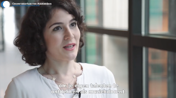 Screen Shot at Screen Shot at