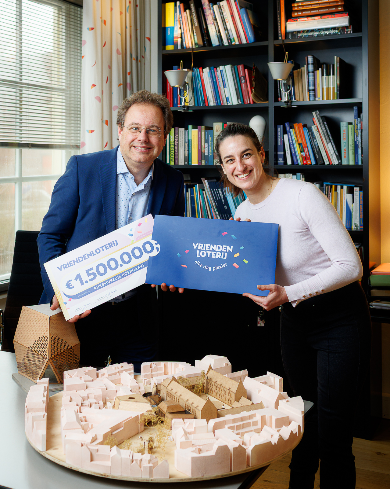 FE FredErnst Edit px