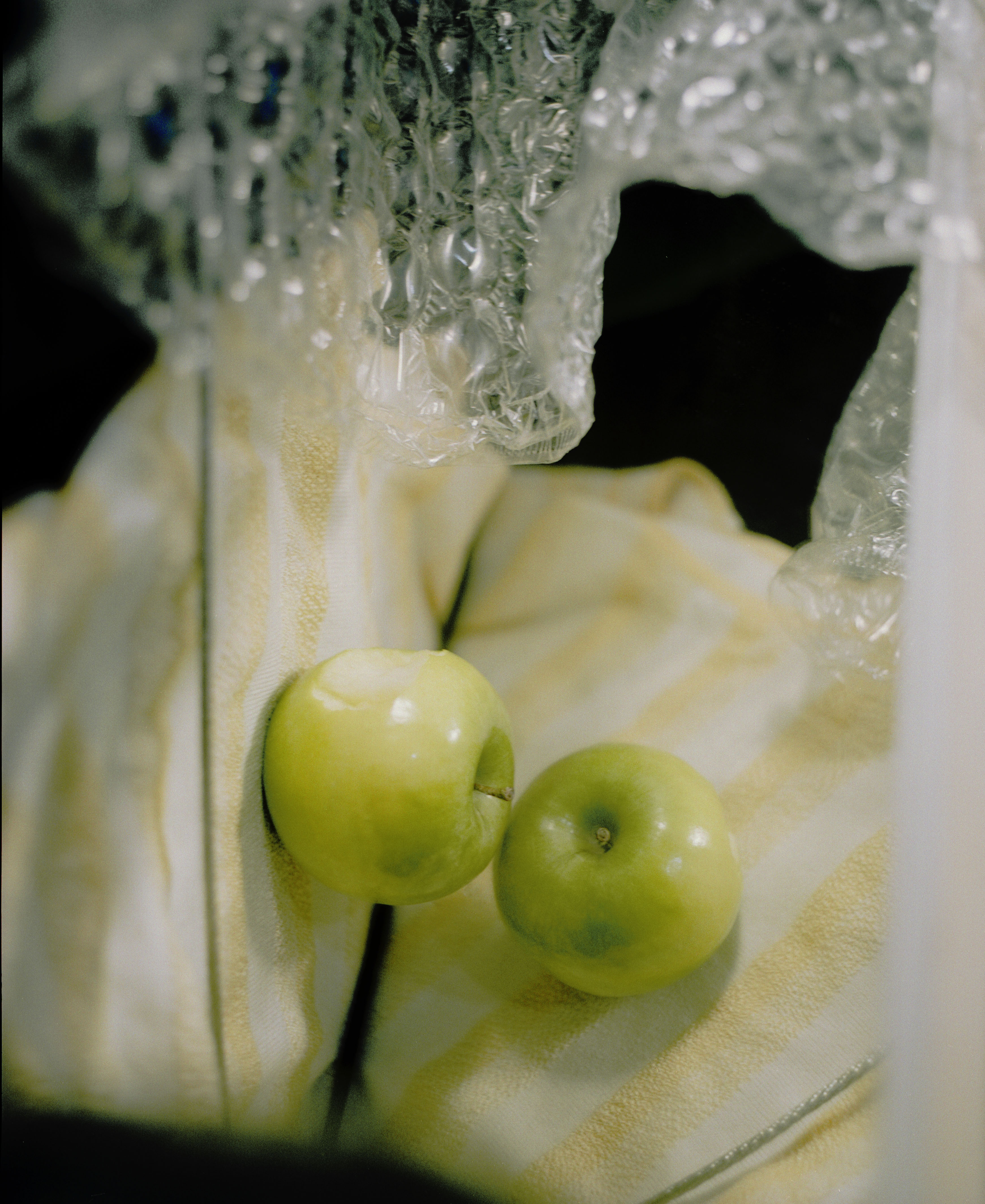 Making of floor Marta Capilla Urbano courtesy of the artist Making of floor Marta Capilla Urbano courtesy of the artist