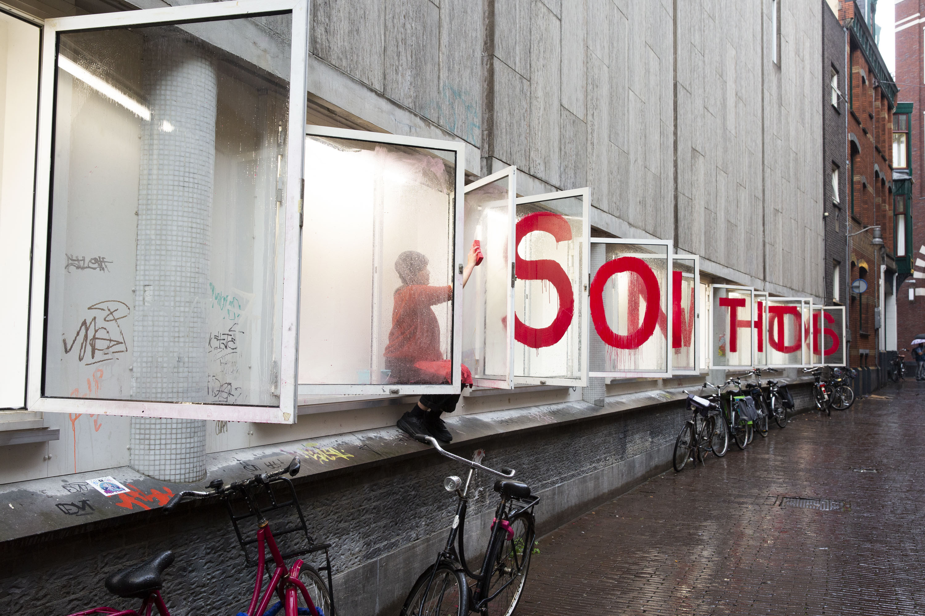 Eight cubic meters by mica pan photo by jordi de vetten
