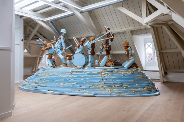 XHBWPJdvYrGZHHftNthCdY Medium