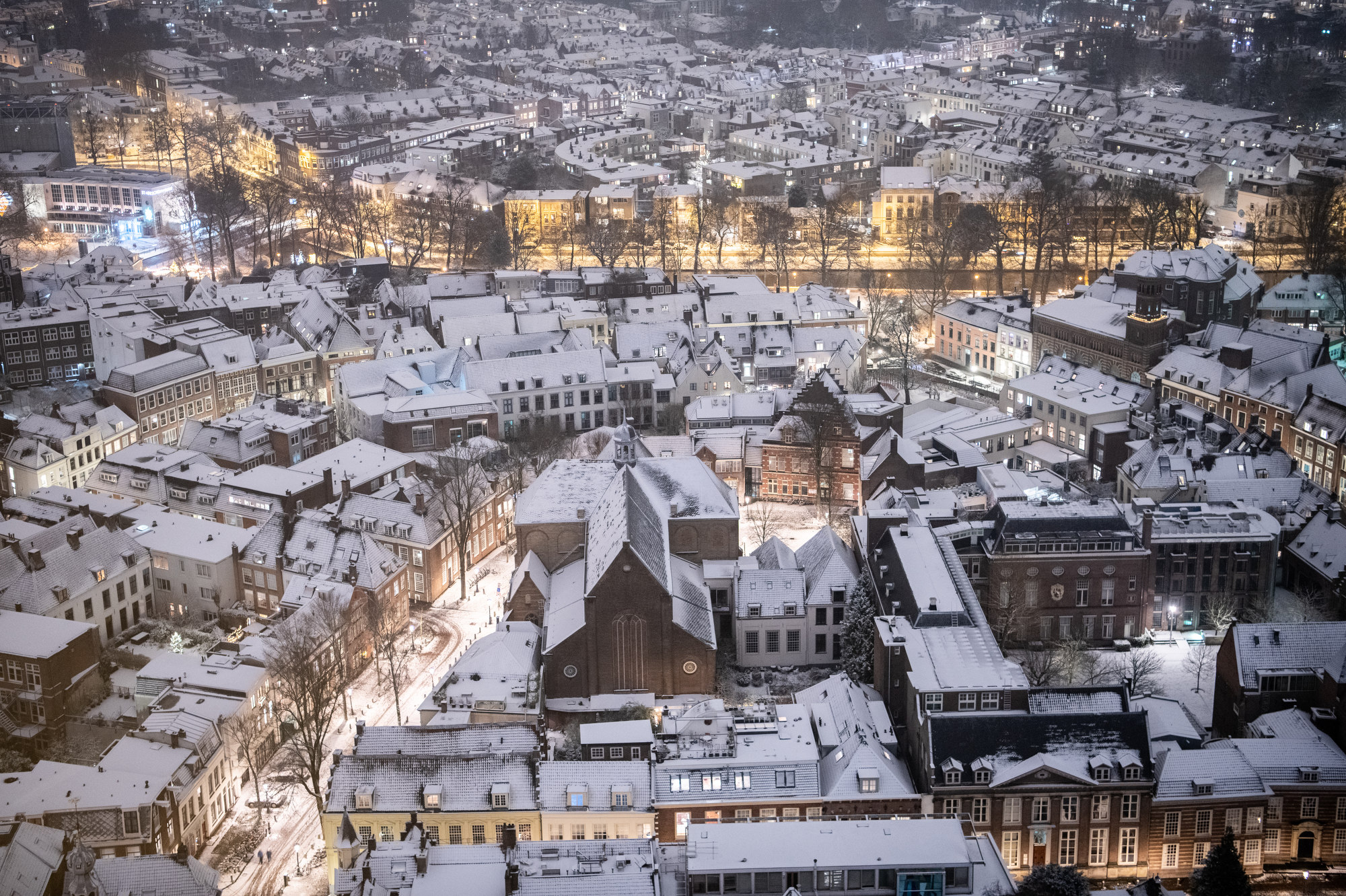 Robert Oosterbroek sneeuw Domtoren
