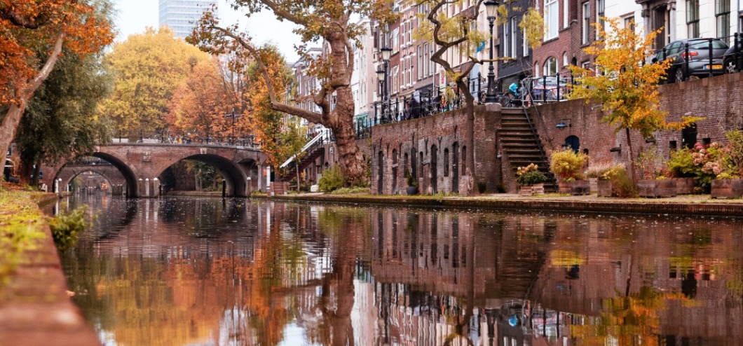Utrecht OudeGracht Dom LotteStierhout HR (Large)