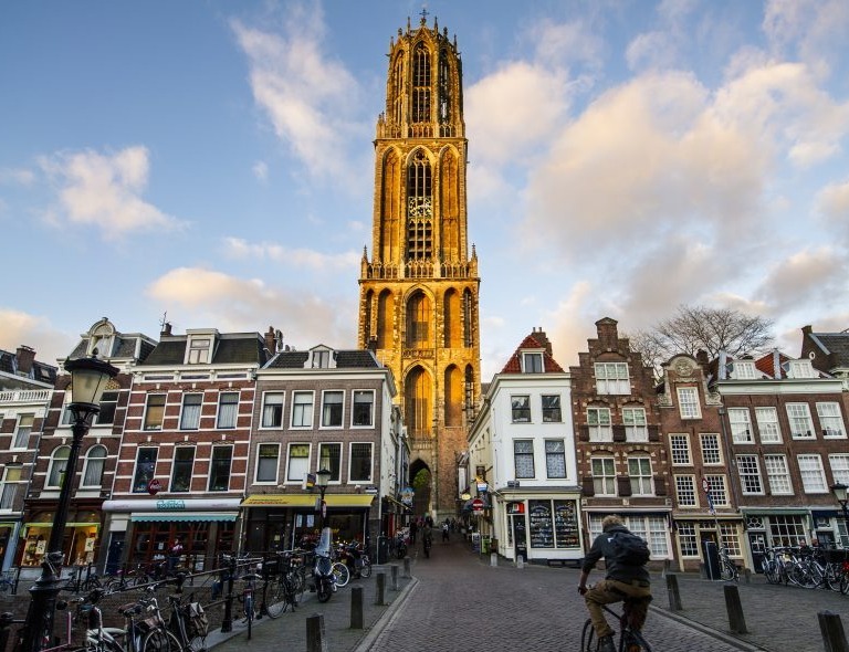 Domtoren met fietser Ramon Mosterd HR jpg