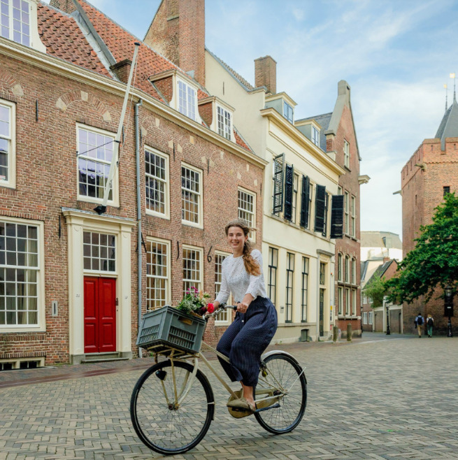 Foto achter de Domtoren
