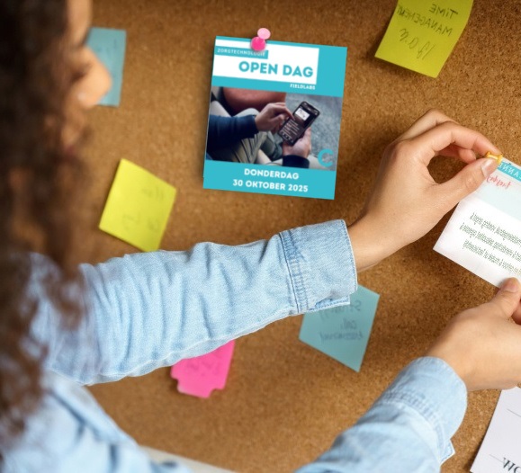 Bekijk de oproep op het prikbord