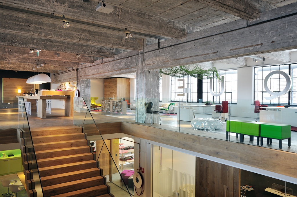 Example of reuse in the old Philips company buildings in Eindhoven – a building designed to accommodate housing, offices, nurseries and other functions (photo: Igor Vermeer). Example of reuse in the old Philips company buildings in Eindhoven – a building designed to accommodate housing, offices, nurseries and other functions (photo: Igor Vermeer).